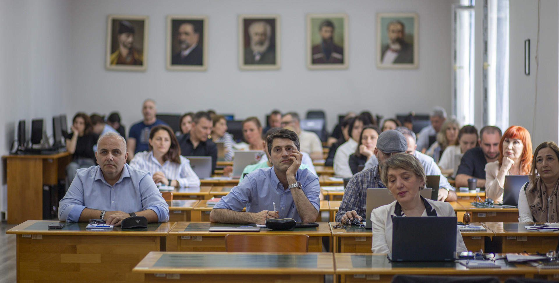 კავკასიის უნივერსიტეტის პერსონალი მონაწილეობს ტრენინგში: სასწავლო პროცესის ციფრული პედაგოგიკის ადაპტაცია დისტანციური განათლებისთვის